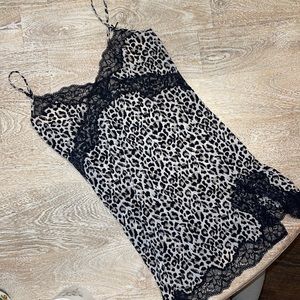 Vintage Victoria's Secret Leopard Print Black Lace Nightgown Slip Lingerie Med